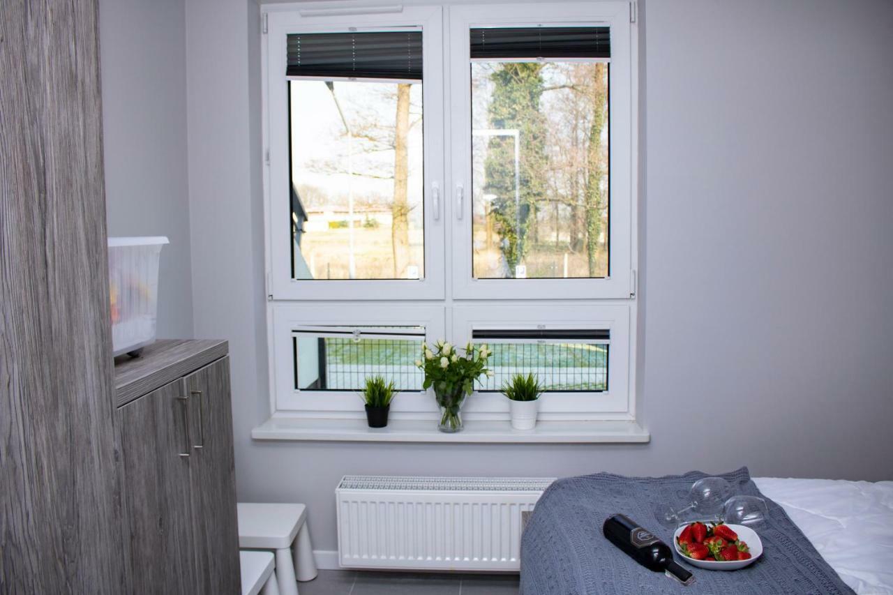Apartament Z Ogrodkiem Тшенсач Экстерьер фото