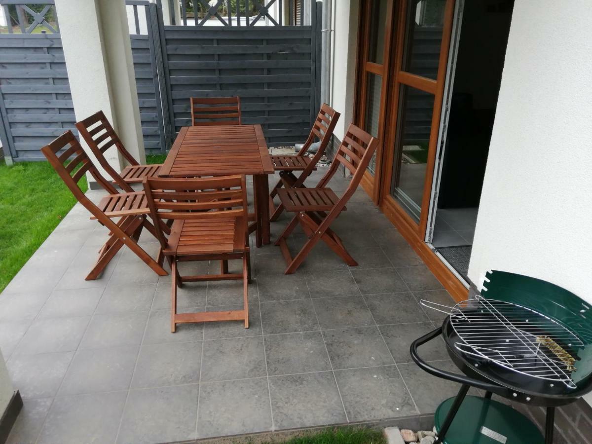 Apartament Z Ogrodkiem Тшенсач Экстерьер фото